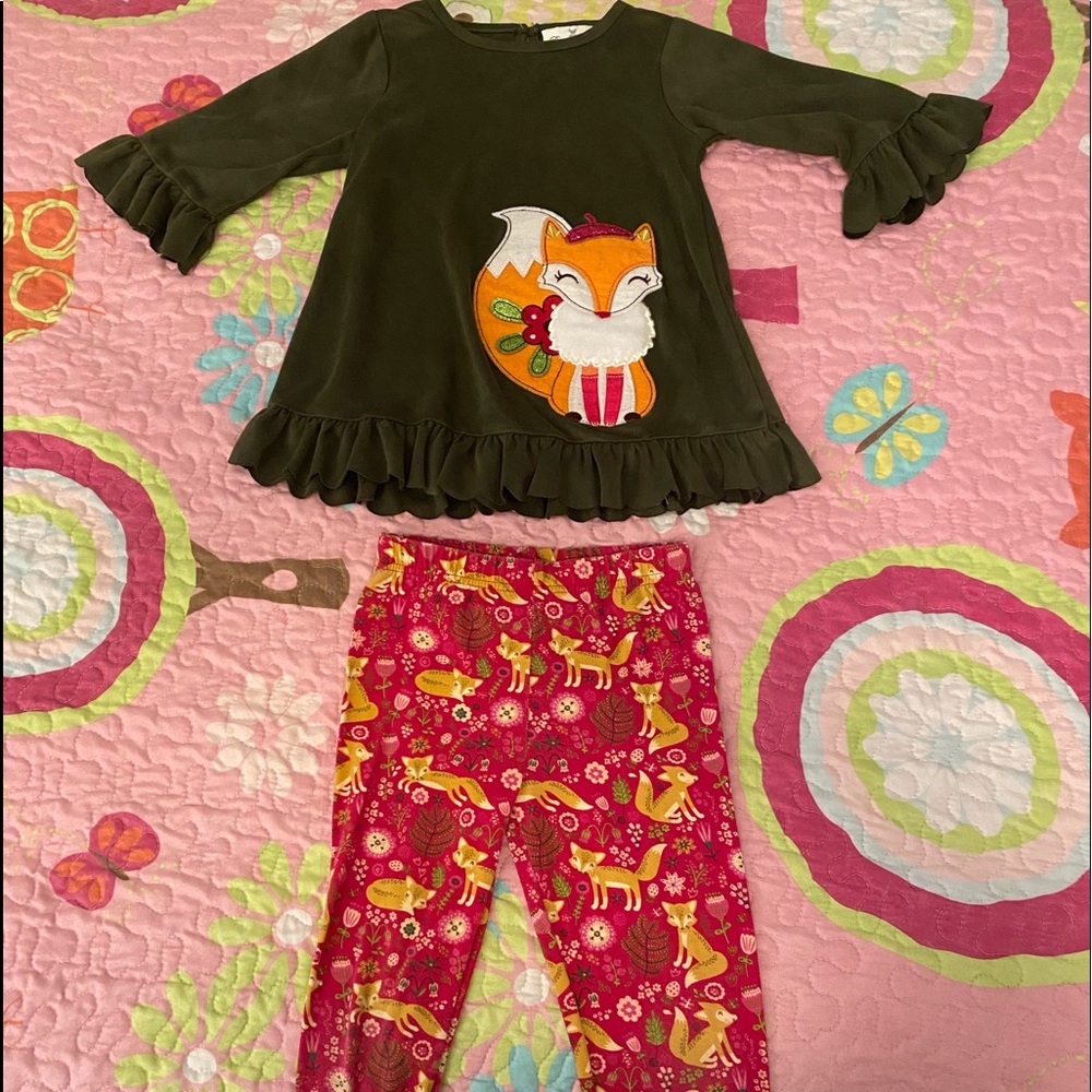 Rare editions 4T girl outfit